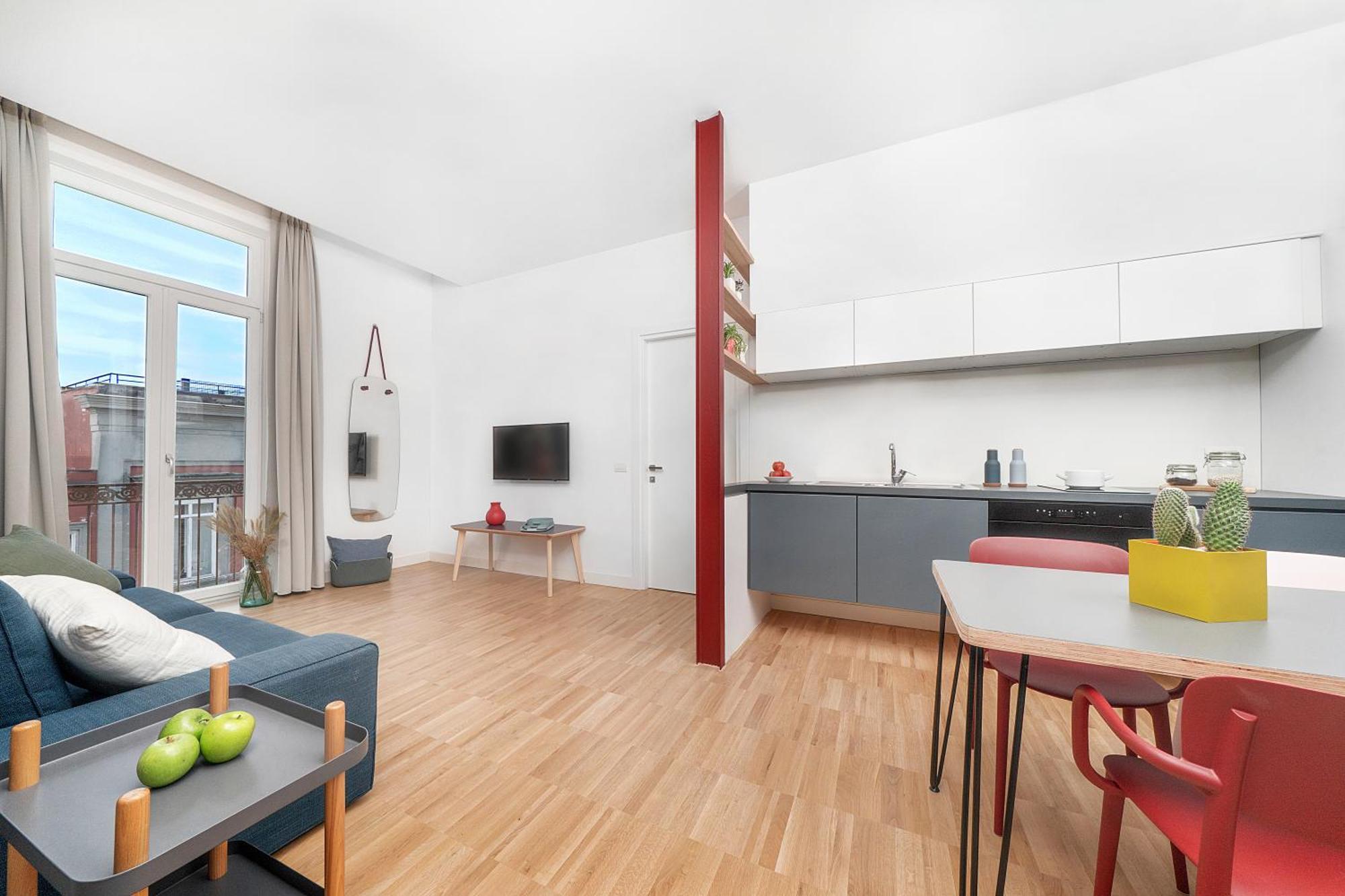 Piazza Bellini & 3* Neapel